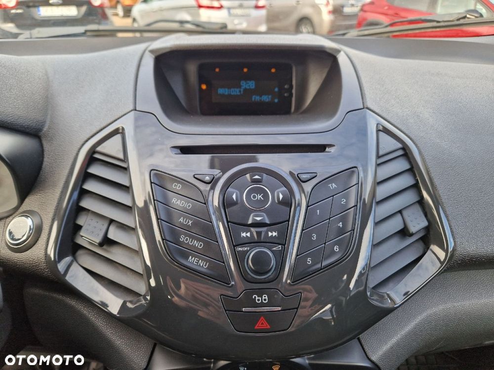 Ford EcoSport - 12