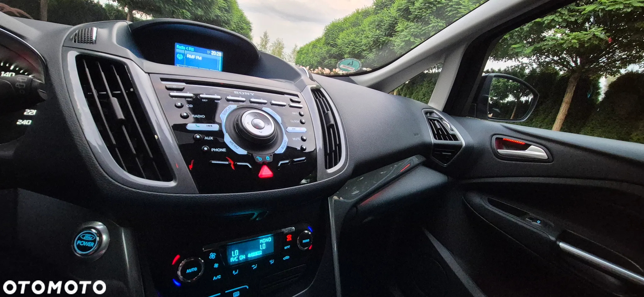 Ford C-MAX 1.6 Titanium - 28