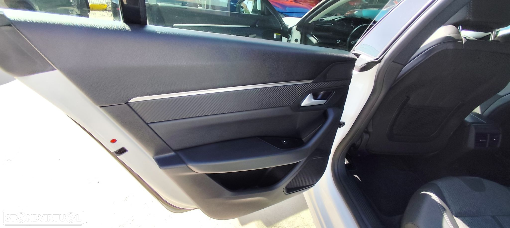 Peugeot 508 SW 1.5 BlueHDi Allure Pack EAT8 - 24