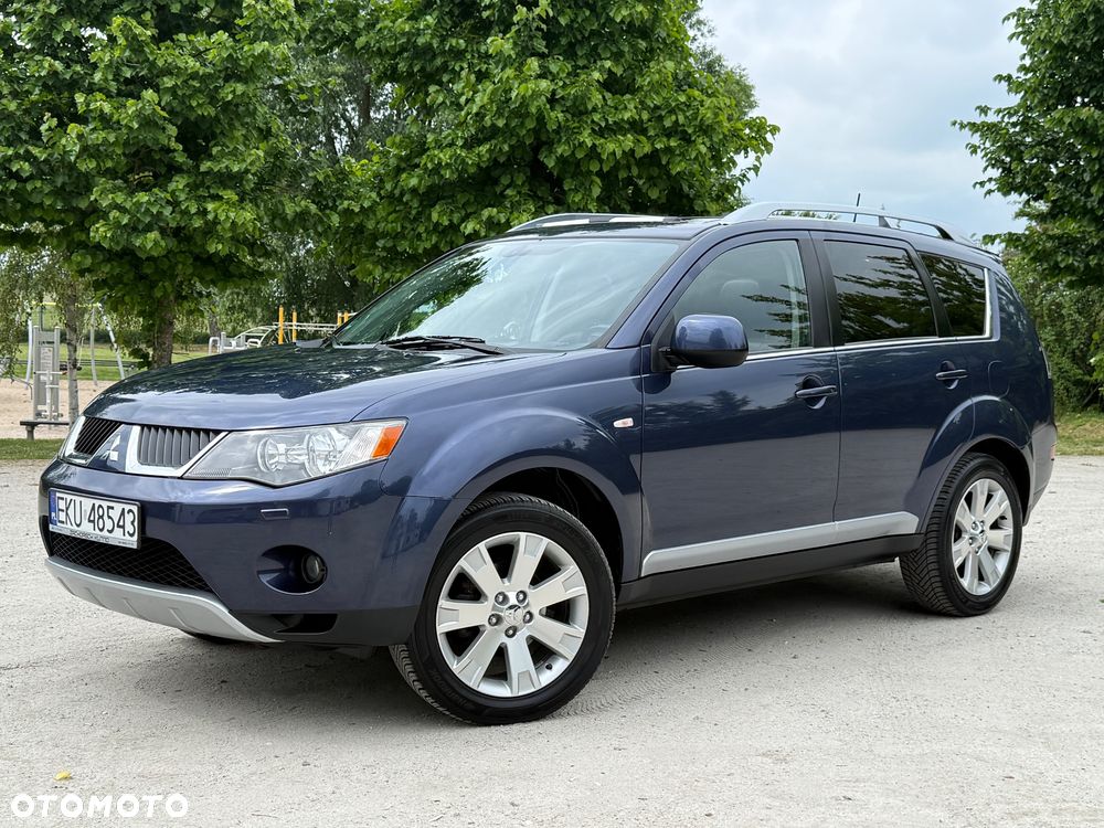 Mitsubishi Outlander 2.4 4WD CVT Intense - 2
