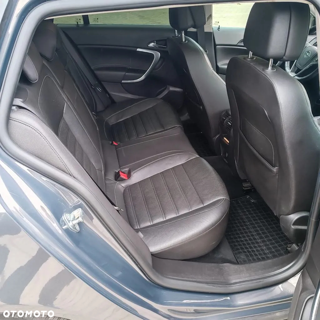 Opel Insignia - 9