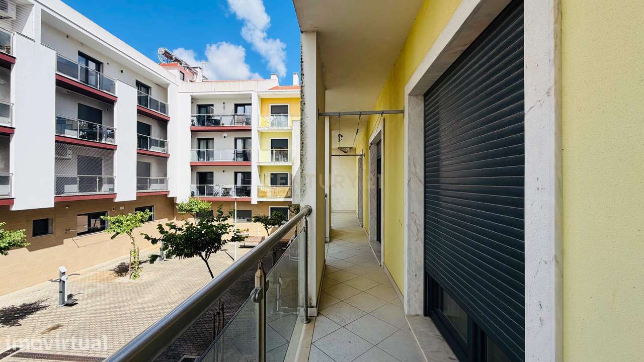 Magnífico Apartamento T4 com Duas Varandas e Arrecadação na Cascalheir - Grande imagem: 3/42