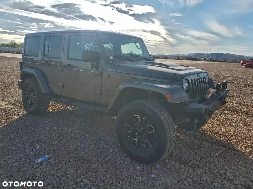 Jeep Wrangler Unlimited 3.6 Automatik Sahara - 2