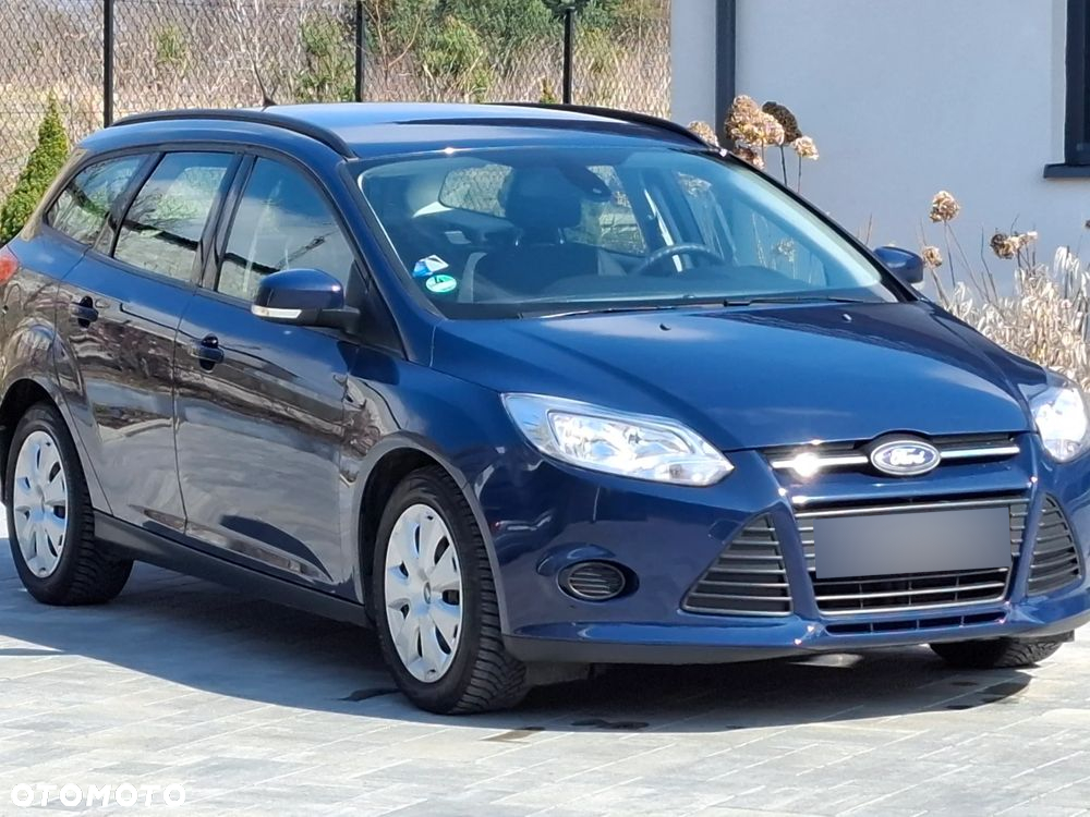 Ford Focus 1.6 TDCi DPF Start-Stopp-System SYNC Edition - 4
