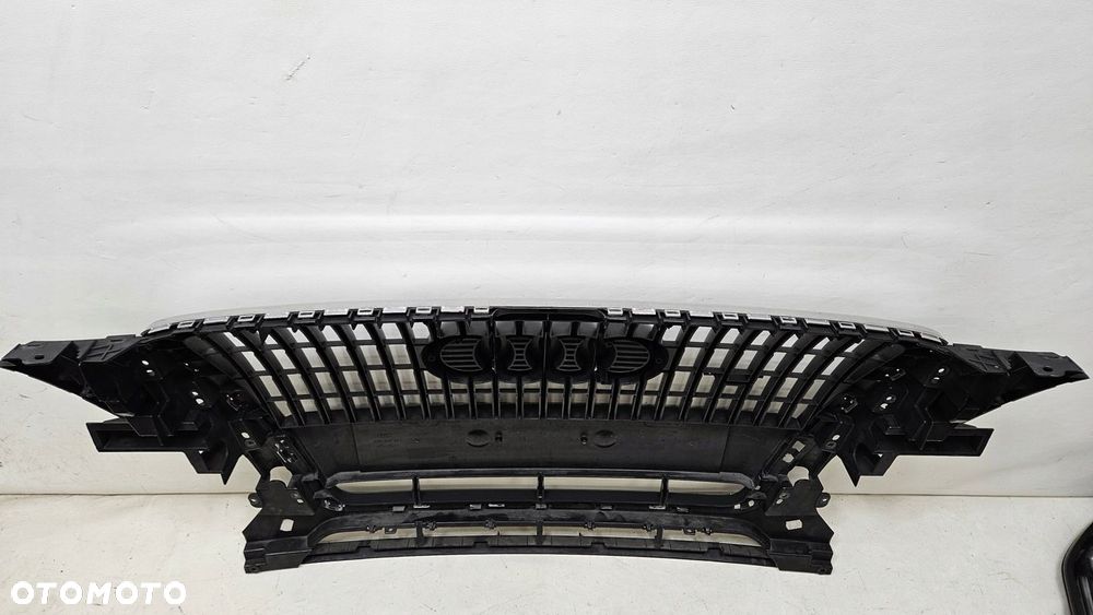 GRILL ATRAPA CHŁODNICY AUDI Q5 8R0853651 - 8