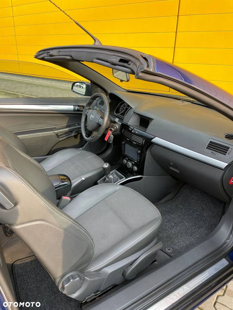 Opel Astra 1.6 Cosmo - 10