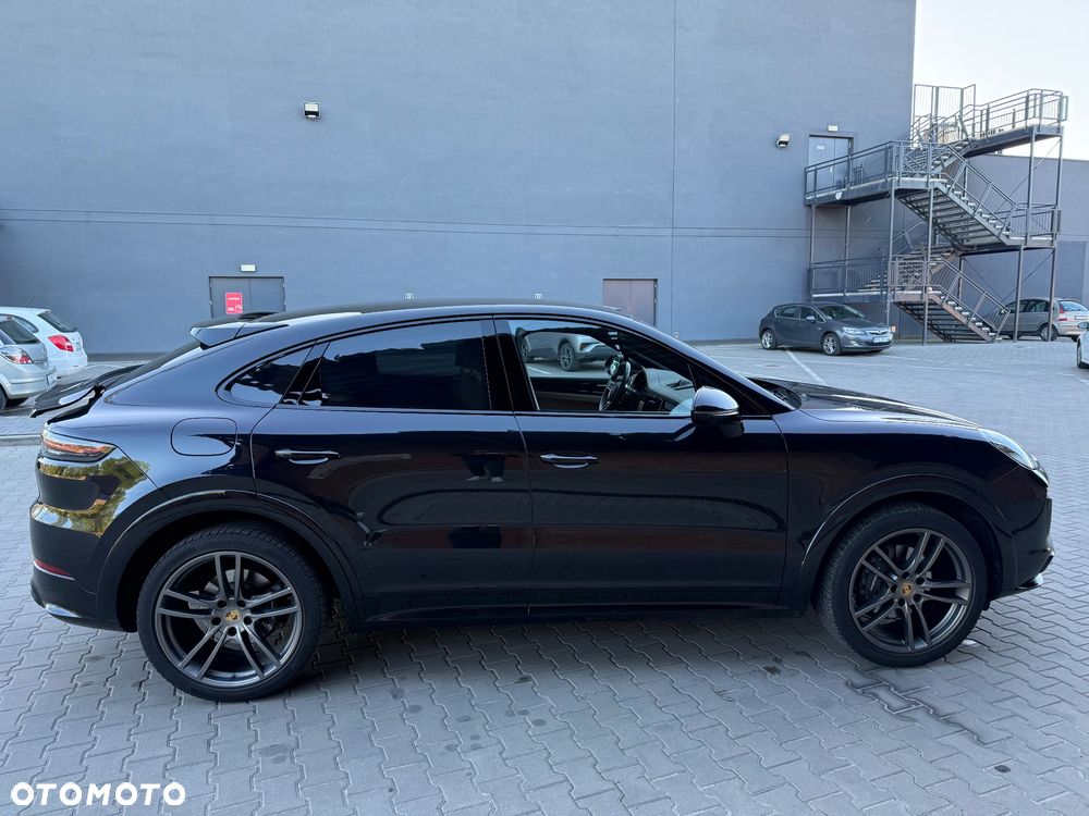 Porsche Cayenne - 12