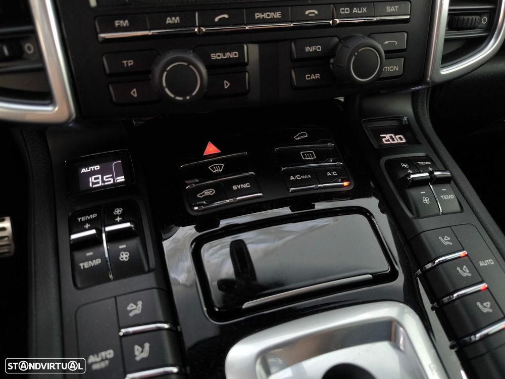 Porsche Cayenne S E-Hybrid - 17