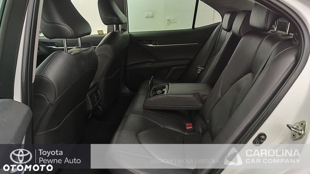 Toyota Camry 2.5 Hybrid Comfort CVT - 9