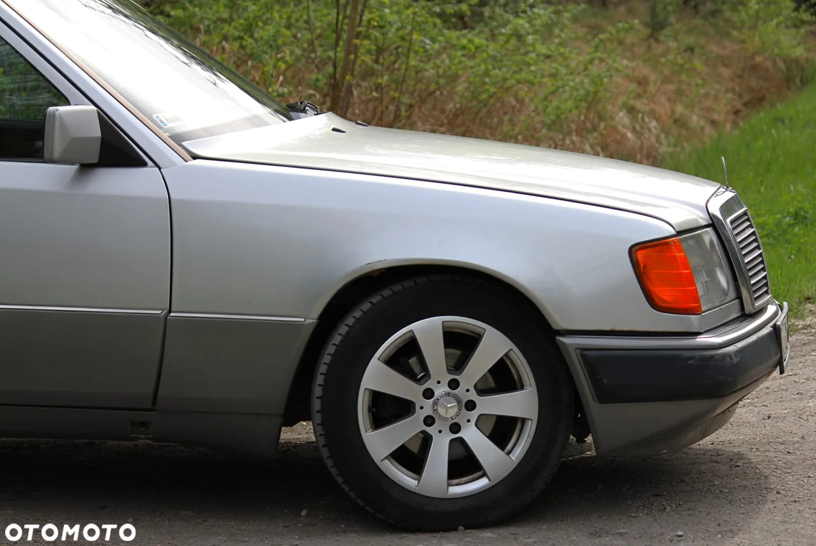 Mercedes-Benz W124 (1984-1993) - 12