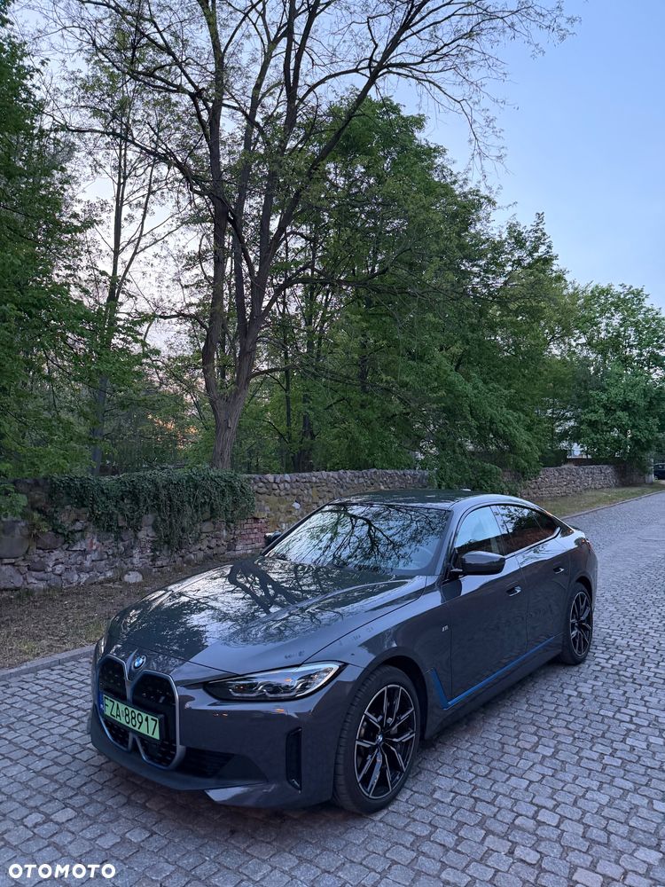 BMW i4 70.3kWh eDrive 35 - 8