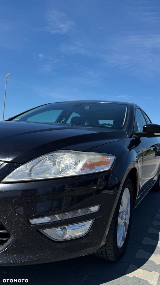 Ford Mondeo 2.0 TDCi Ambiente - 26