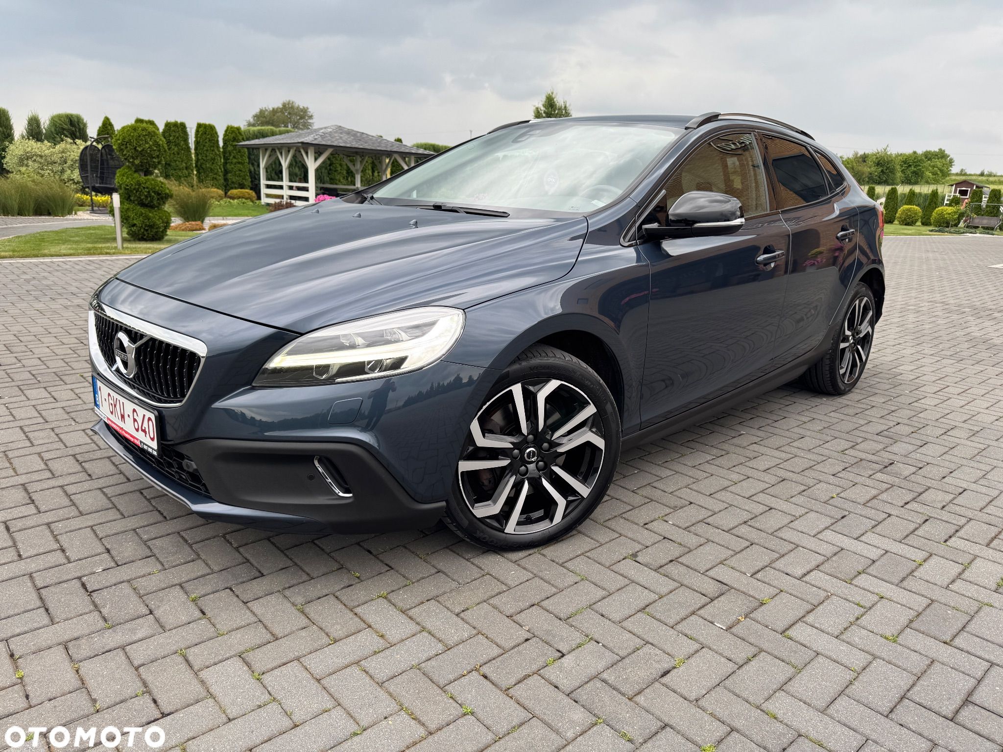 Volvo V40 Cross Country D2 Geartronic Summum - 1