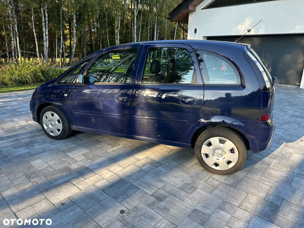 Opel Meriva - 8