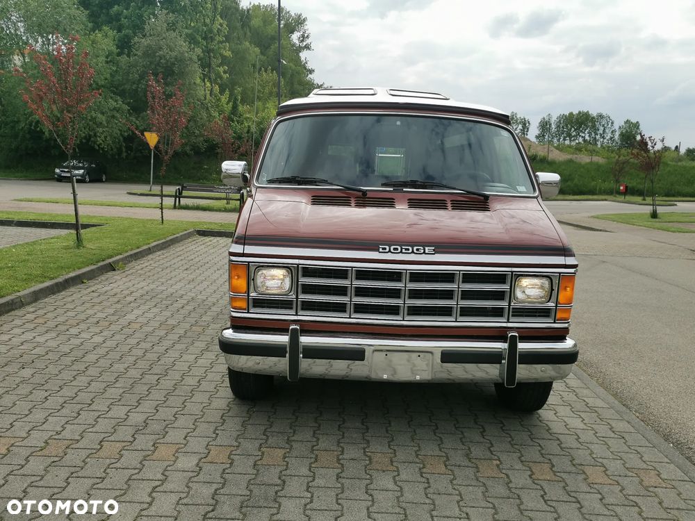 Dodge RAM - 12