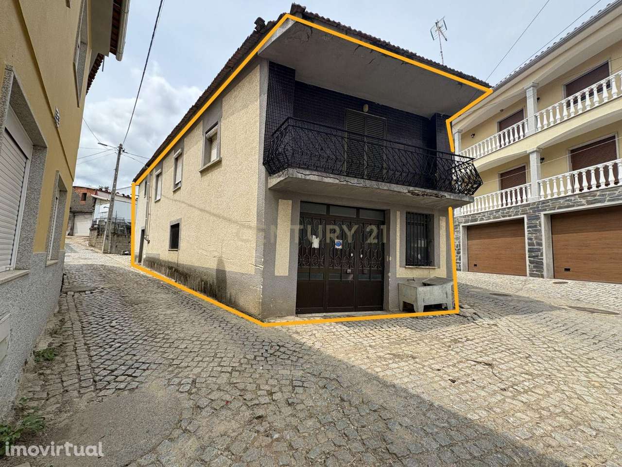 Espetacular Moradia T4+1  em Carção - Grande imagem: 2/20