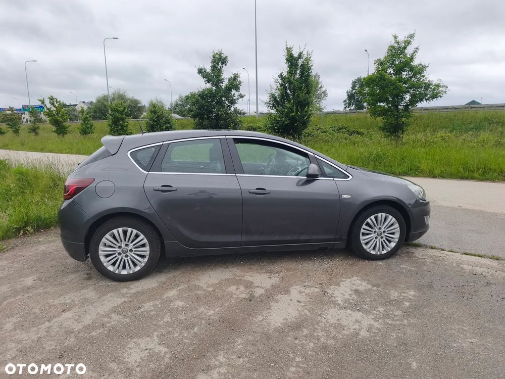 Opel Astra 1.6 Turbo Sport - 20