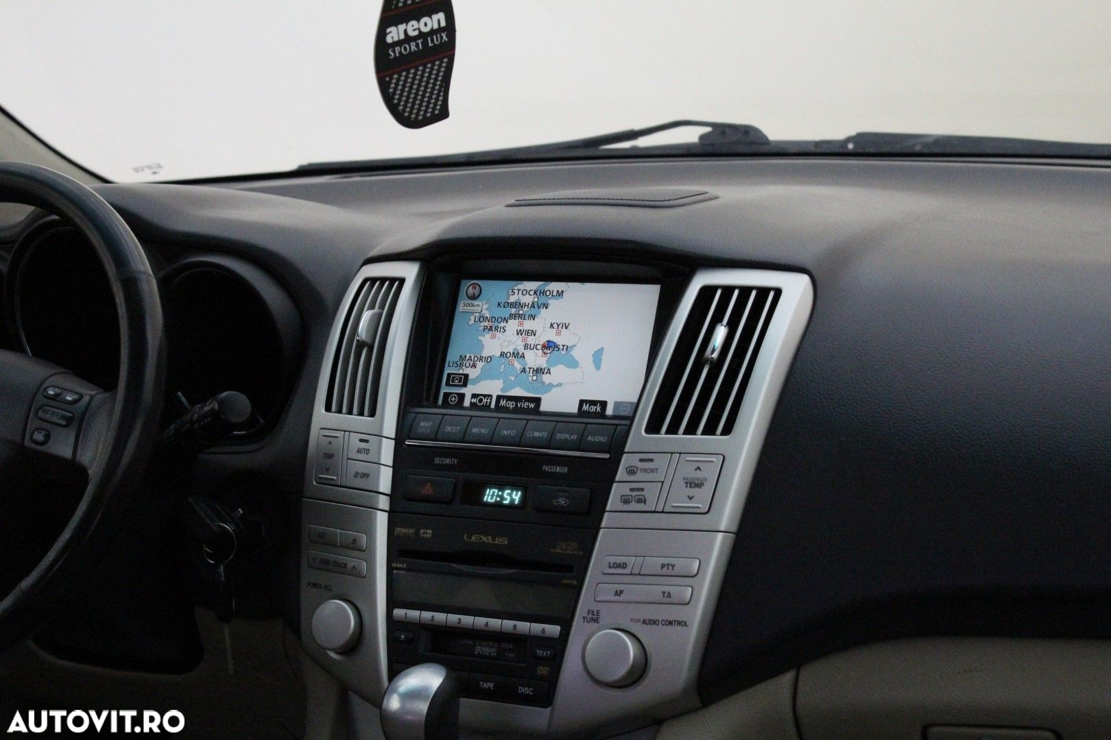 Lexus Seria RX - 15