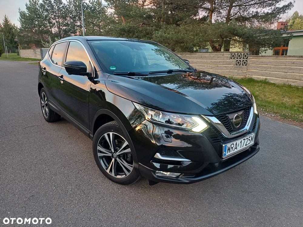Nissan Qashqai 1.2 DIG-T N-Connecta - 1