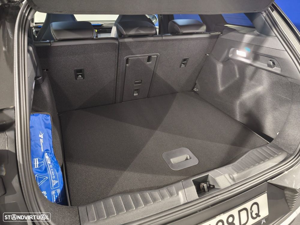 Ford Explorer 77 kWh Premium - 20