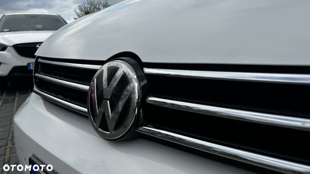 Volkswagen Touran 2.0 TDI BMT Comfortline DSG - 25