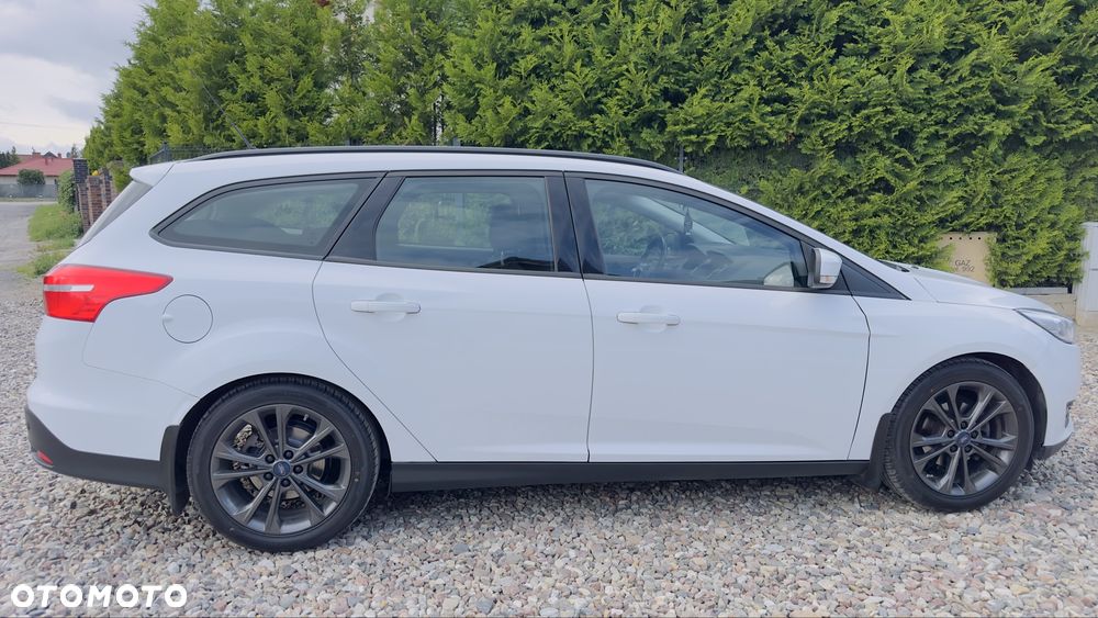 Ford Focus - 4