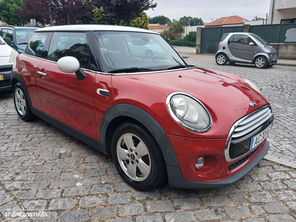 MINI 3 Portas Cooper D - 1