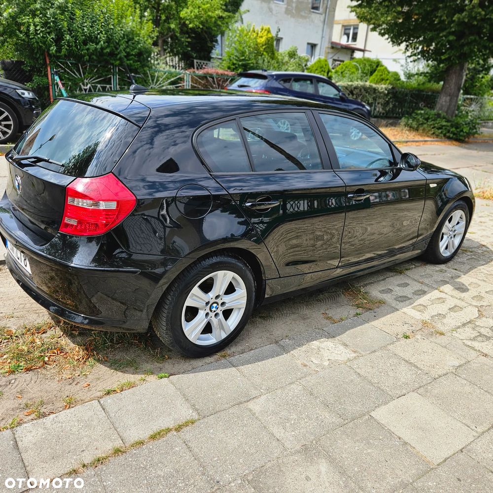 BMW Seria 1 - 10