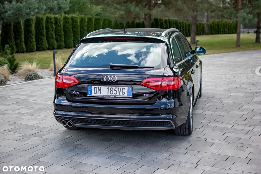 Audi A4 Avant 2.0 TDI DPF S line Sportpaket - 22