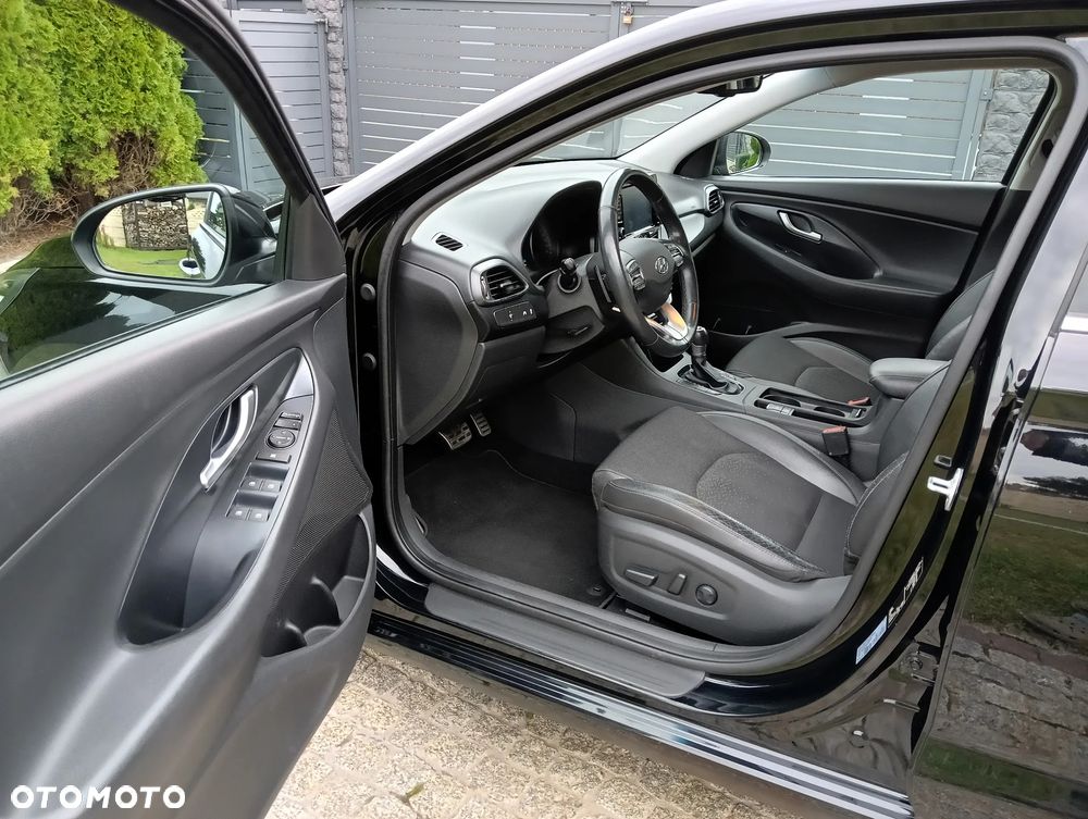 Hyundai i30 1.4 T-GDI DCT Premium - 6