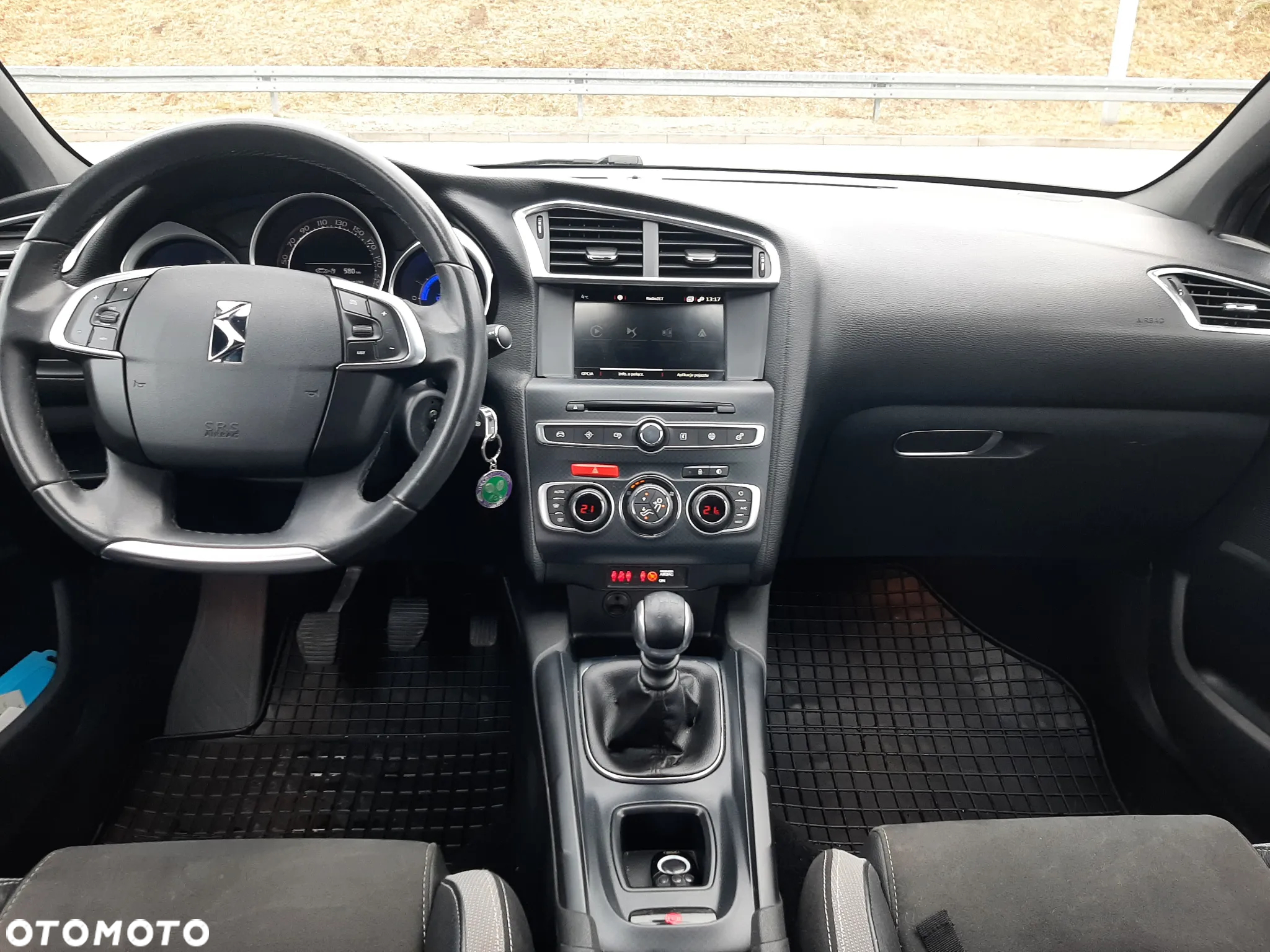 DS Automobiles DS 4 - 23