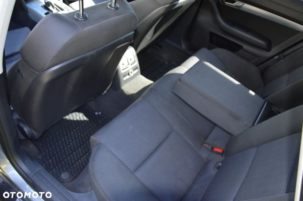 Audi A6 Avant 2.0 TDI DPF - 17