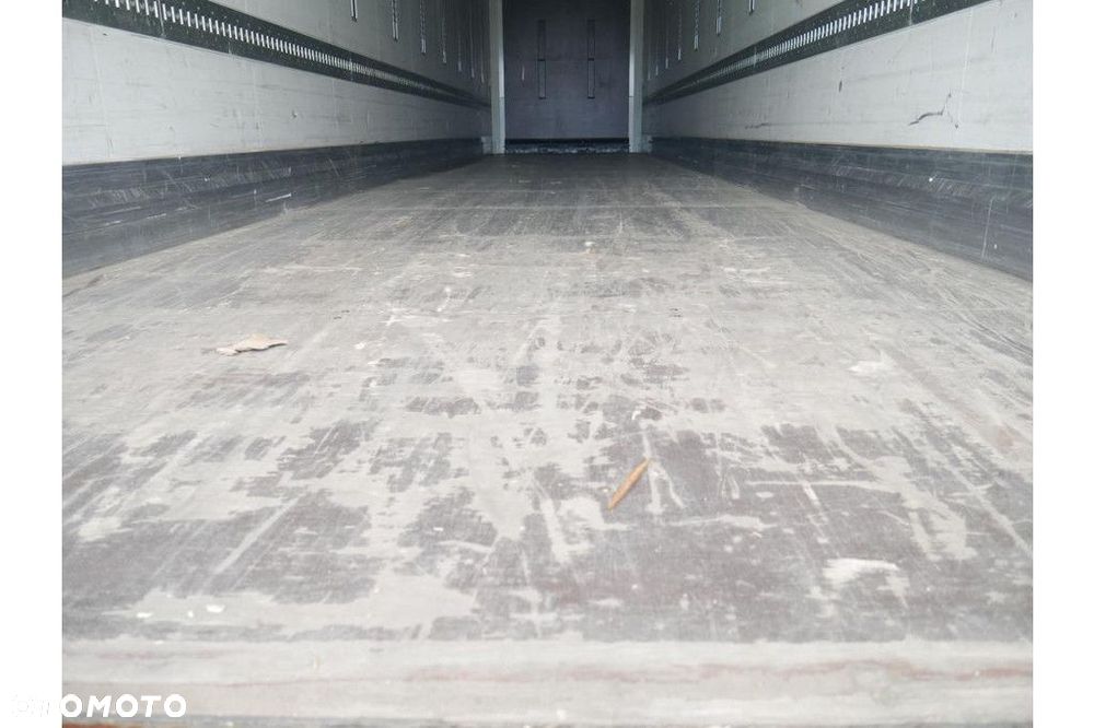 Krone Trailer Van Light Insulated Double deck Straight - 8