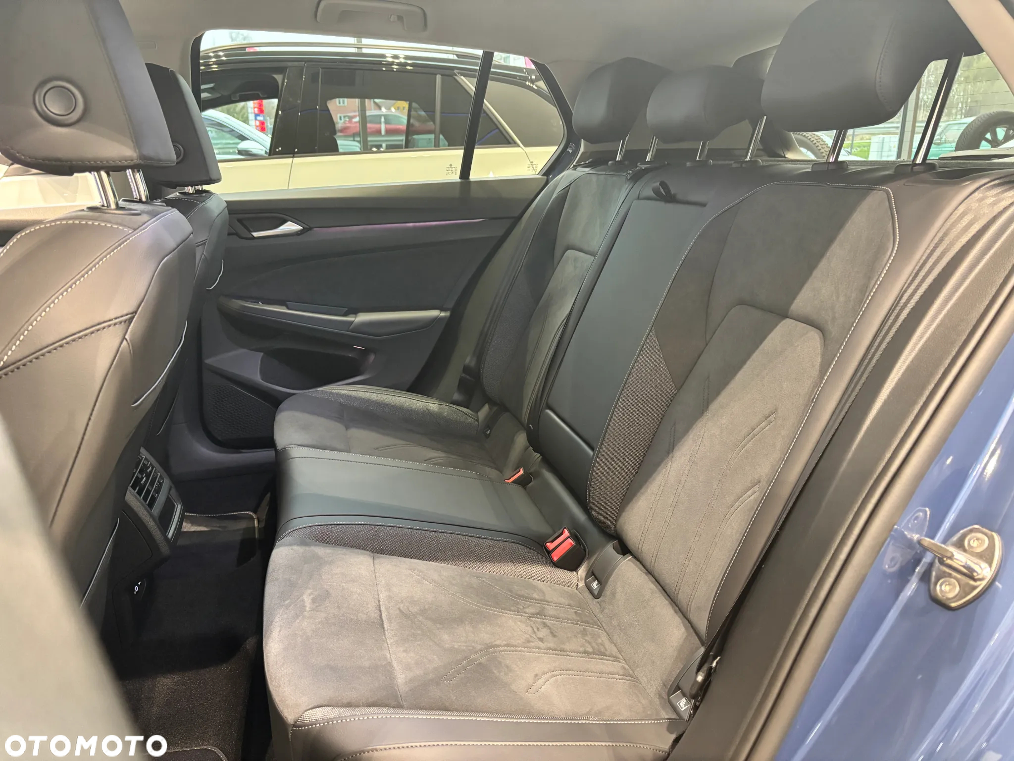 Volkswagen Golf VIII 1.5 eTSI mHEV Life Plus DSG - 14