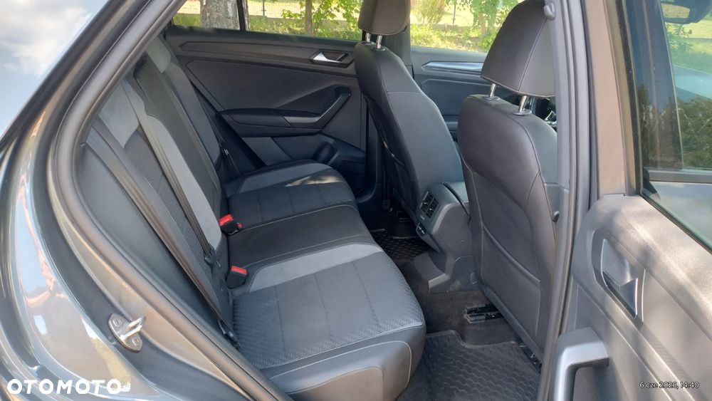 Volkswagen T-Roc 1.5 TSI R-Line - 20