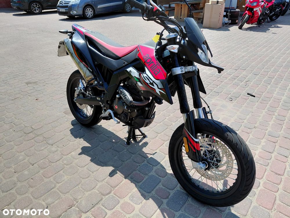 Aprilia SX - 7
