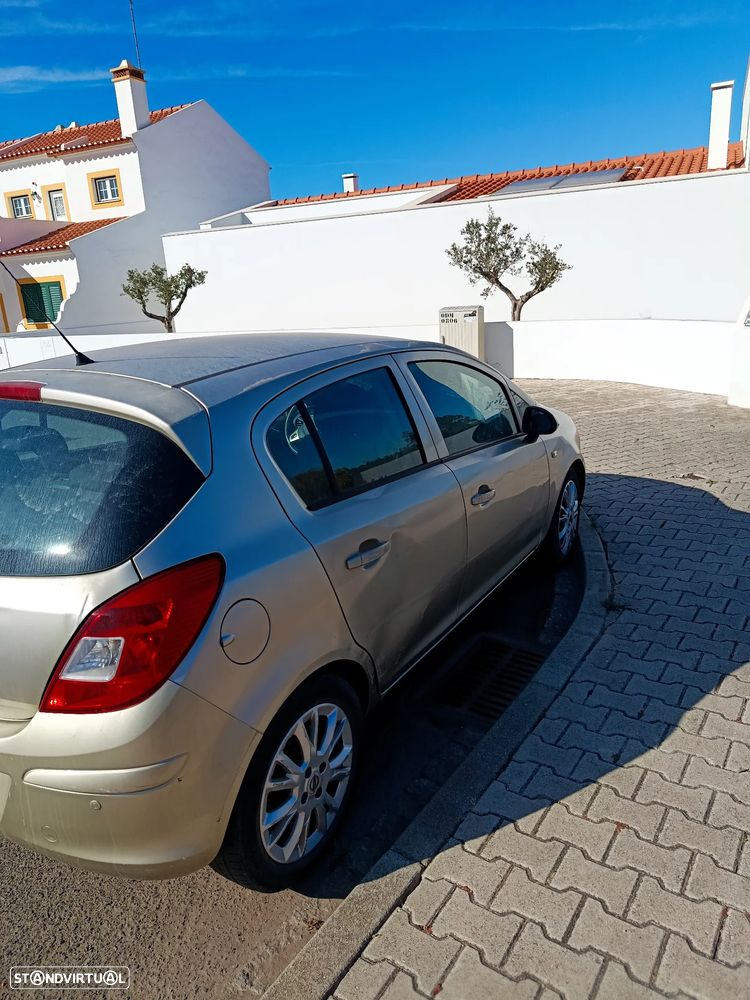 Opel Corsa 2008 photo 2