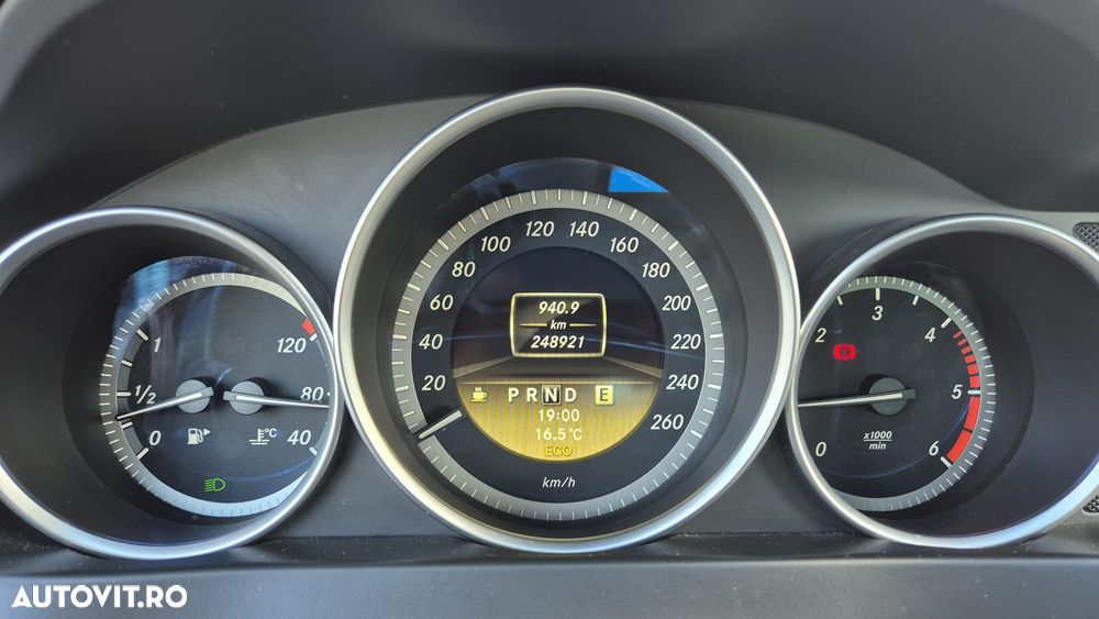 Mercedes-Benz C 250 CDI 4M BlueEFFICIENCY - 13