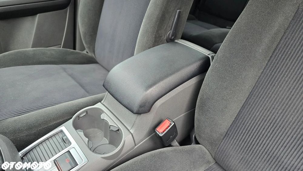Ford Focus C-Max 1.8 Ghia - 21
