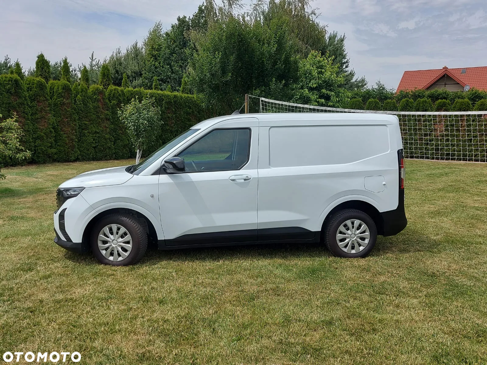 Ford Courier - 11
