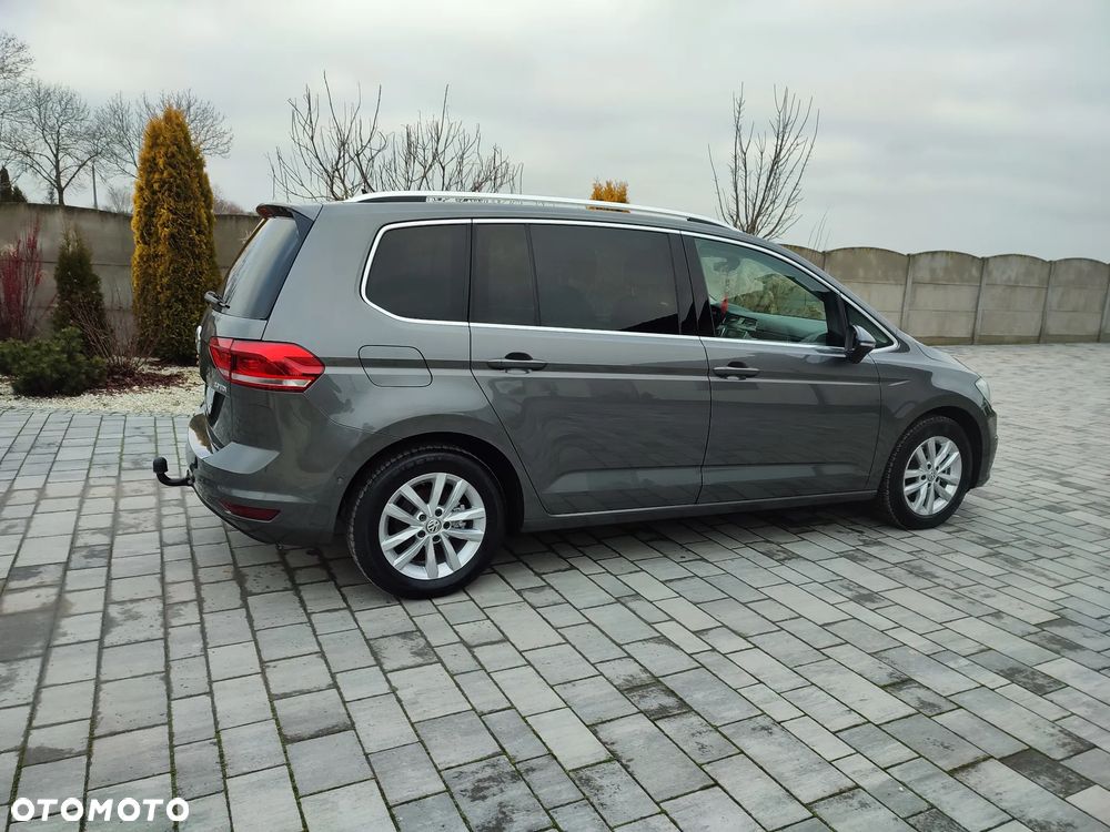 Volkswagen Touran 2.0 TDI BMT Comfortline DSG - 23