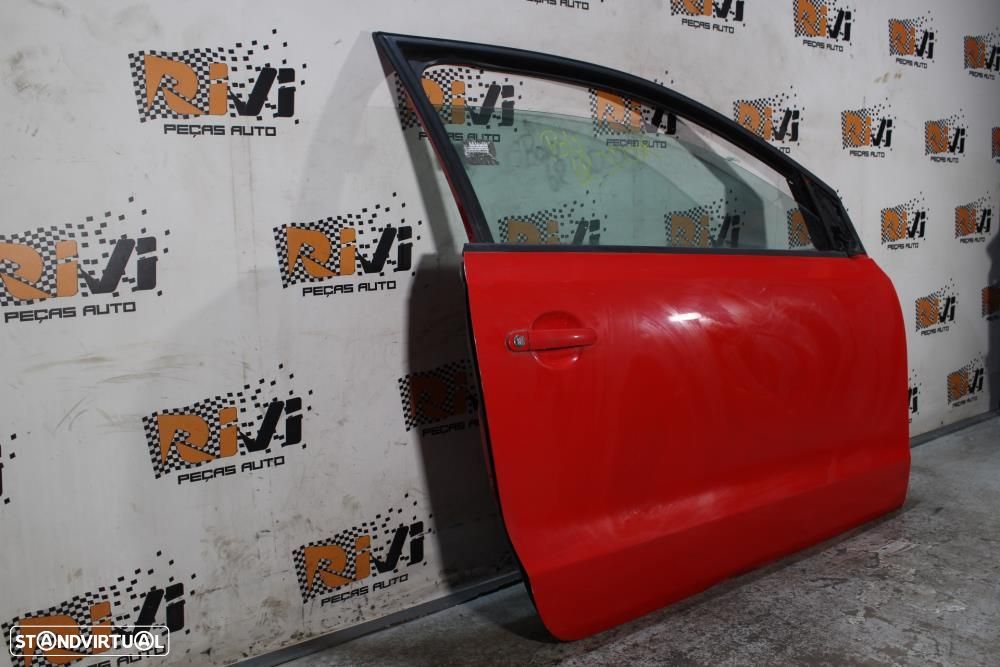 Porta Direita Volkswagen Polo 6R / 6C de 3 Portas - 4