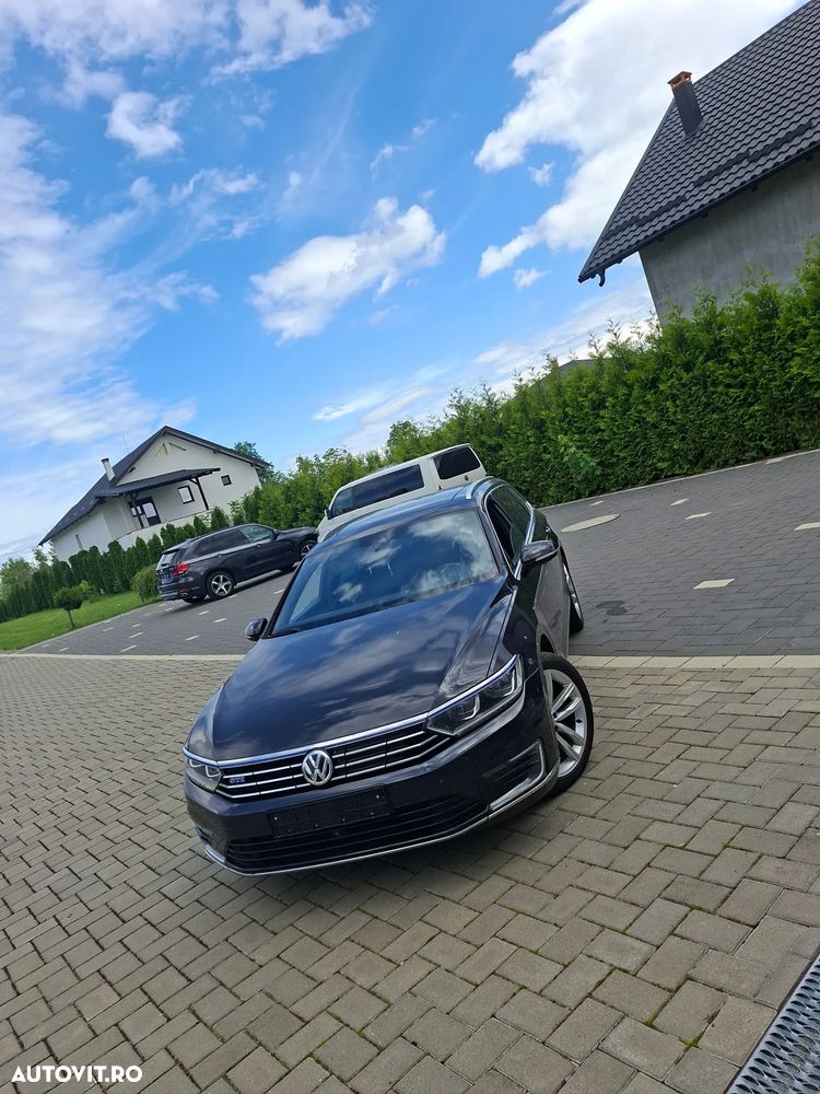 Volkswagen Passat - 3