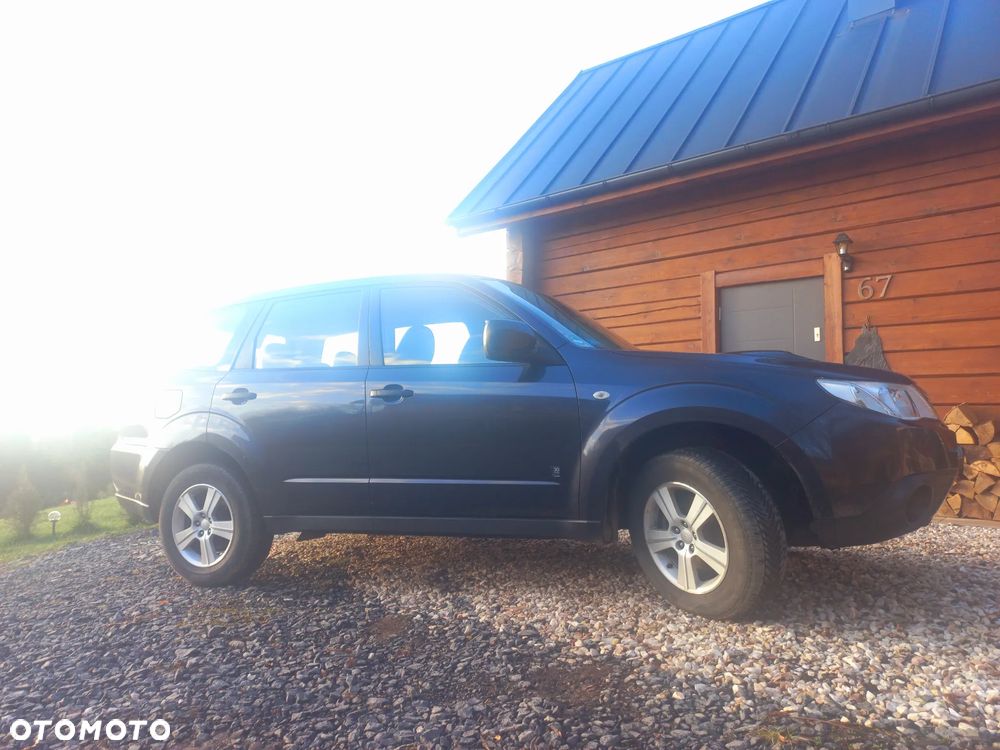 Subaru Forester 2.0D VR 000 - 3