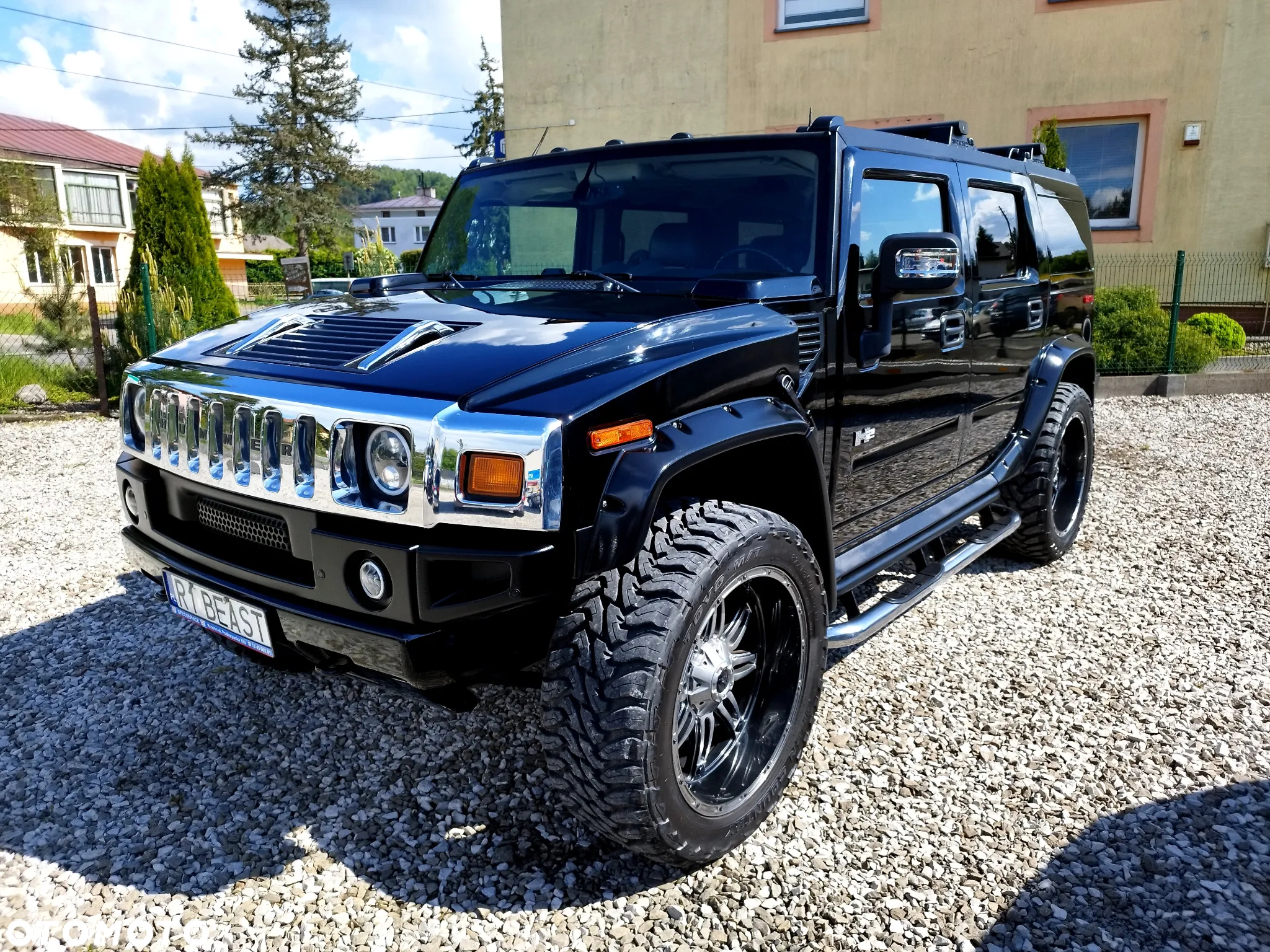 Hummer H2 6.0 V8 - 40