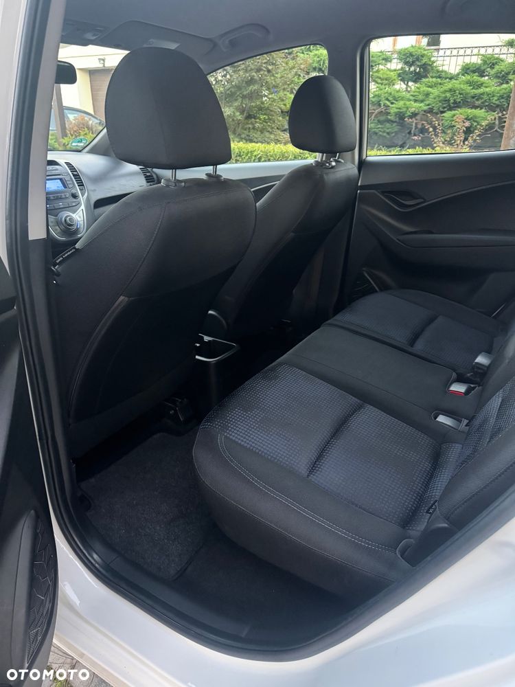 Hyundai ix20 1.4 Classic - 11