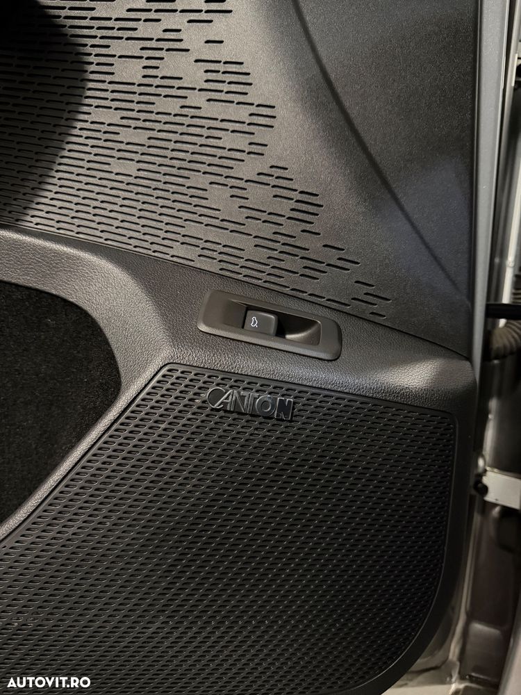 Skoda Octavia 2.0 245 TSI DSG RS - 23