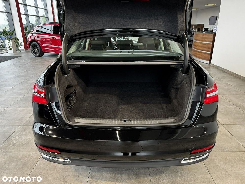 Audi A6 - 13