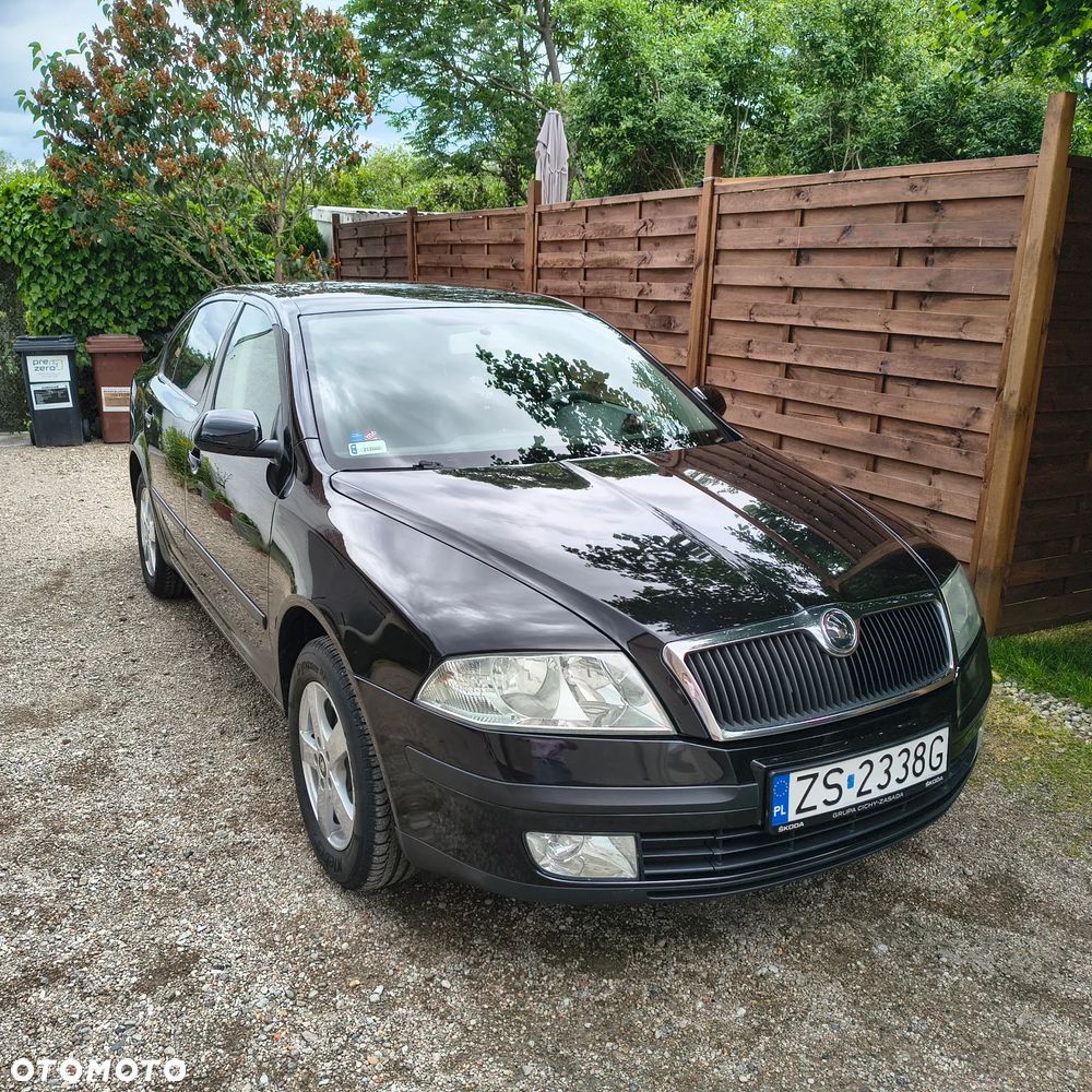 Skoda Octavia 1.6 FSI Classic - 2