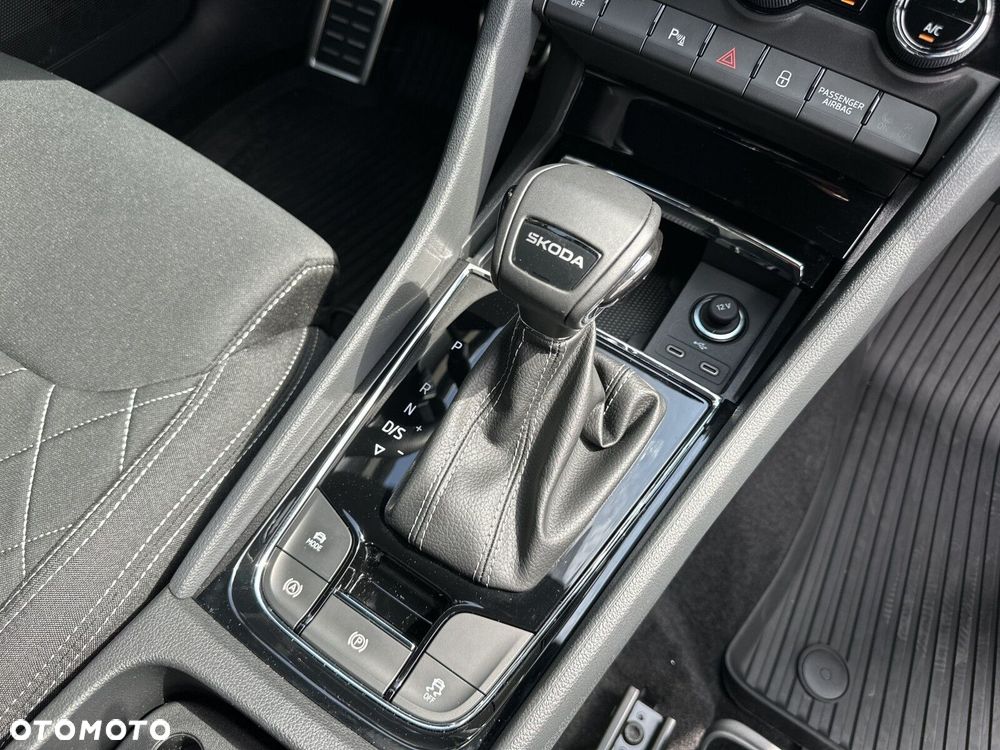 Skoda Karoq 1.5 TSI ACT Sportline DSG - 22